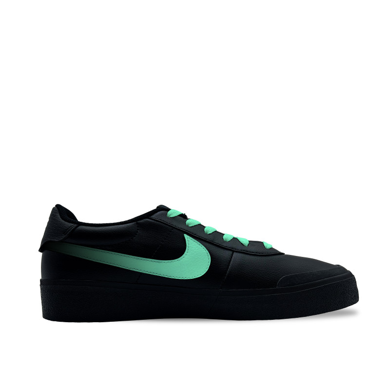 Nike Court Shot