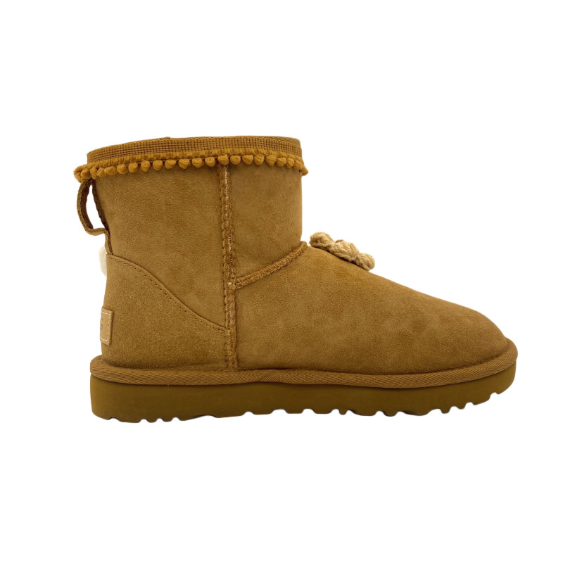 UGG CLASSIC MINI