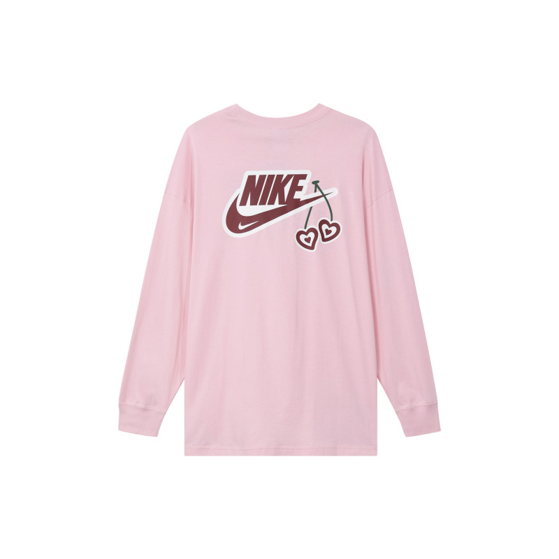 Nike T