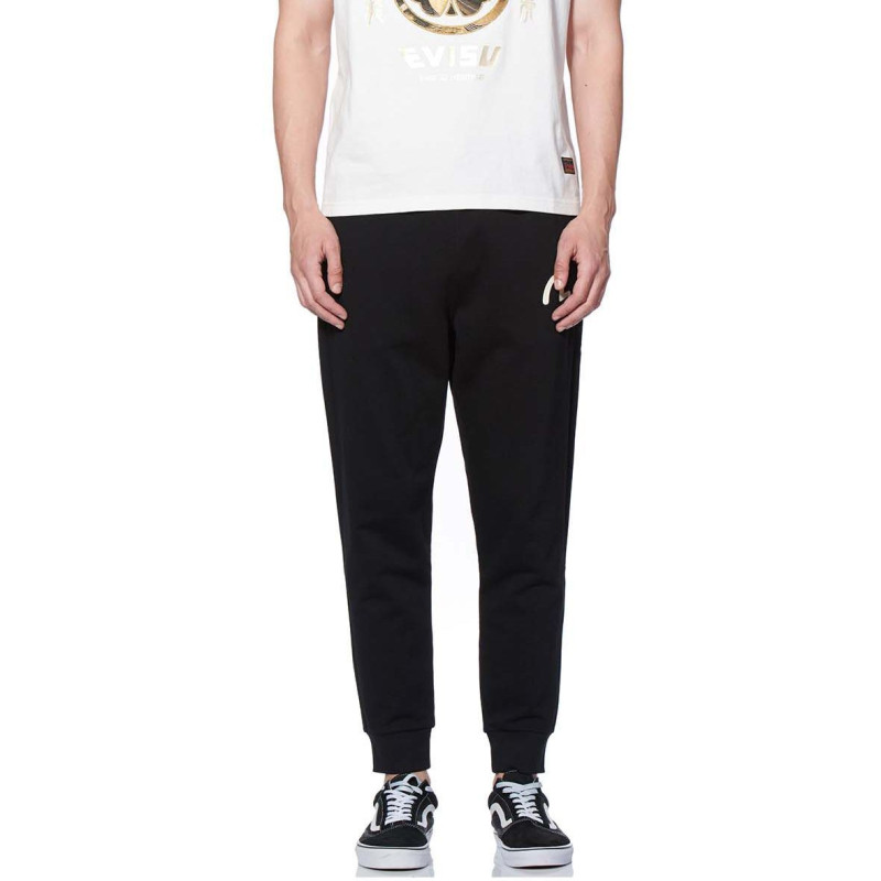 EVISU M