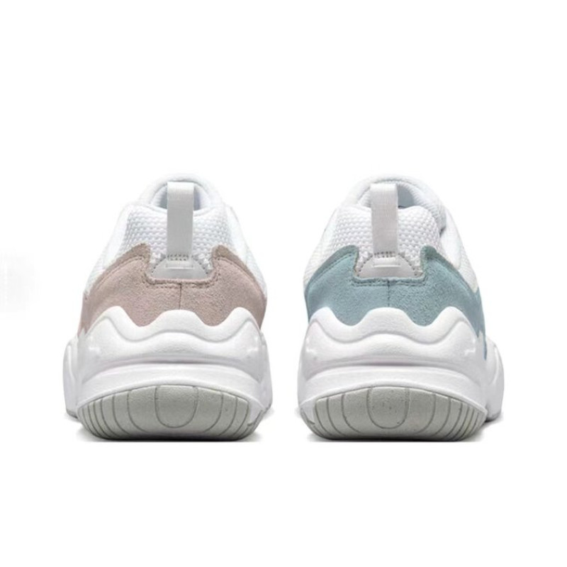 Nike Tech Hera