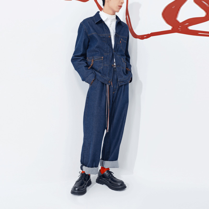levis