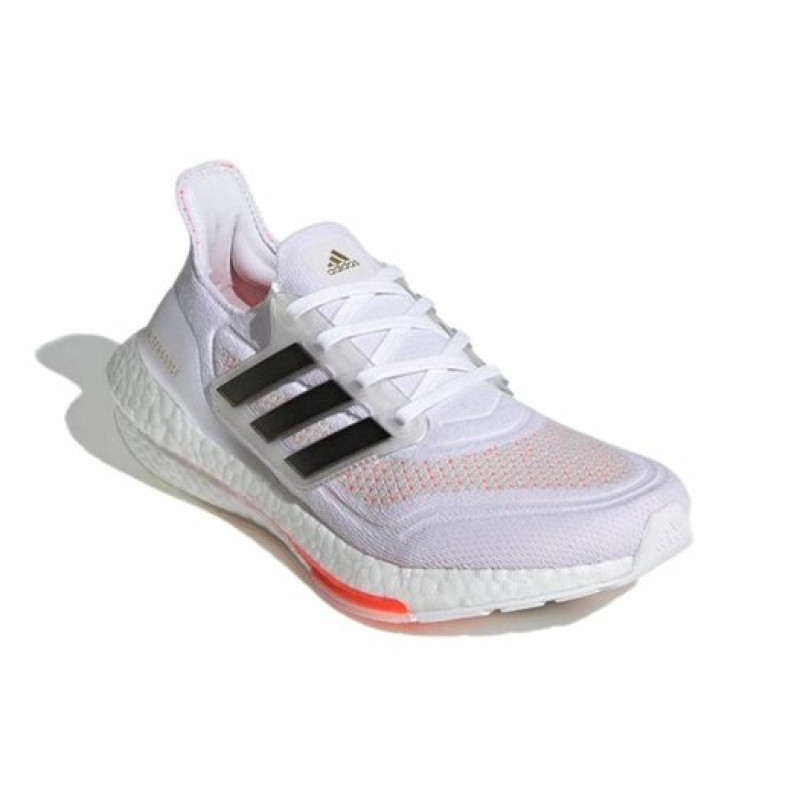 adidas Ultraboost 21
