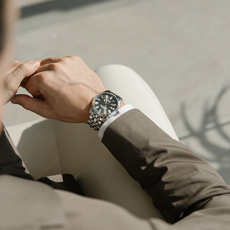 TITONI 41mm 83188-S-610