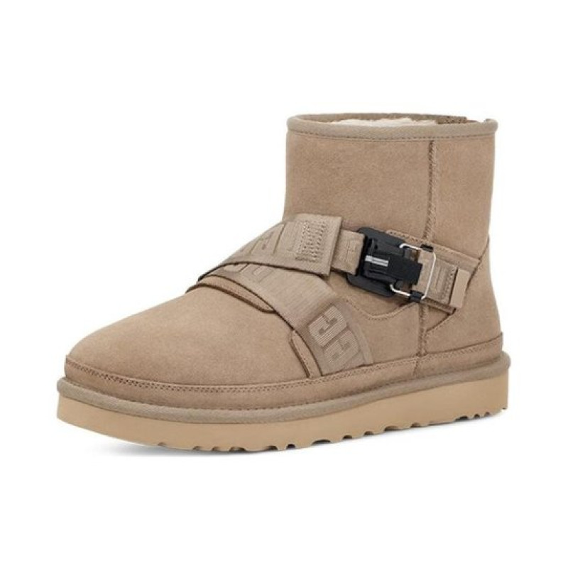 UGG
