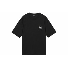 MLB T