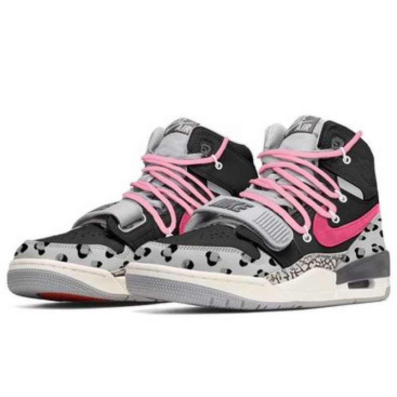Jordan Legacy 312 Y2K vibe