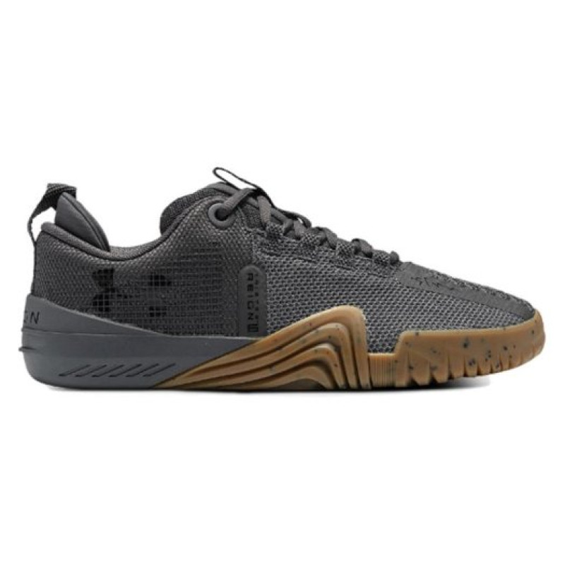 Under Armour UA Reign 6