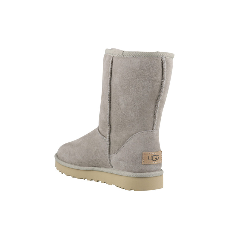UGG Classic Short II