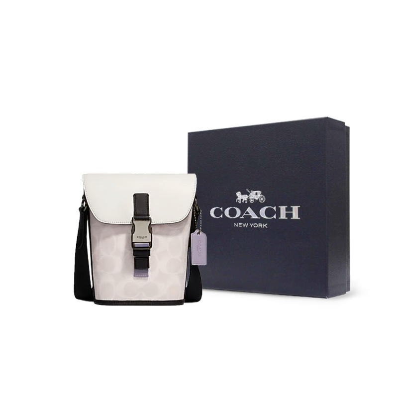 COACH Track 16