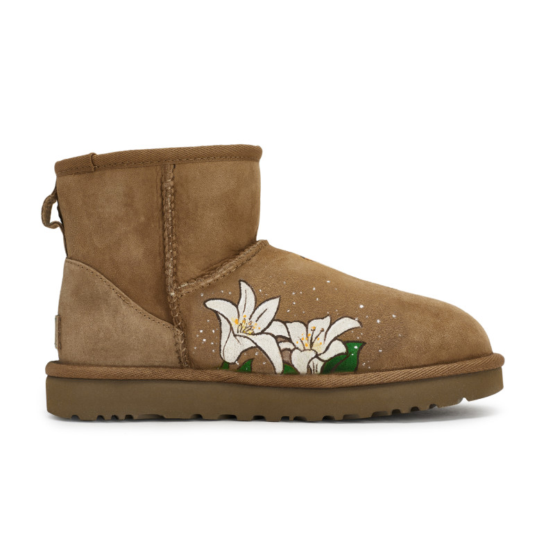 UGG CLASSIC MINI