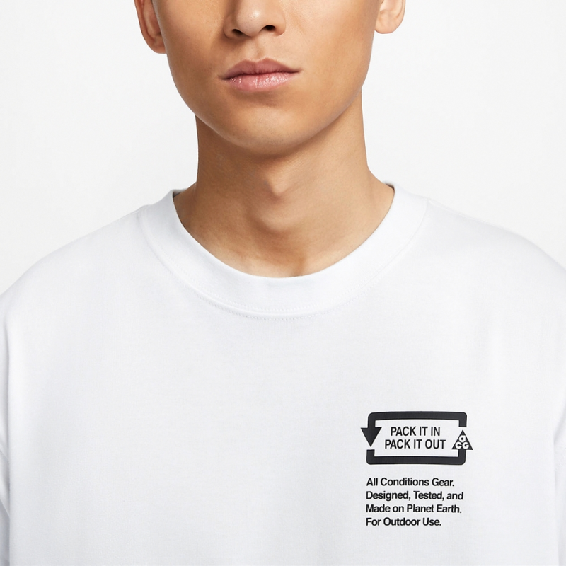 Nike ACG T