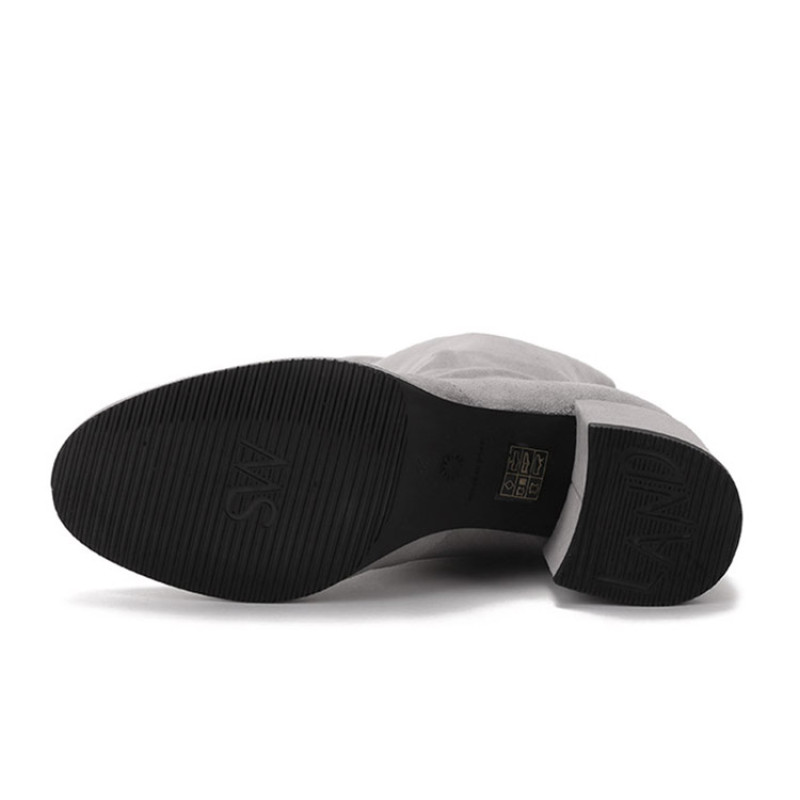 stuart weitzmanSW