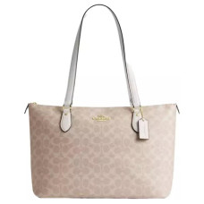 COACH Gallery 37