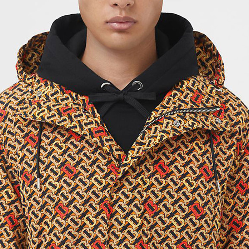 Burberry SS22