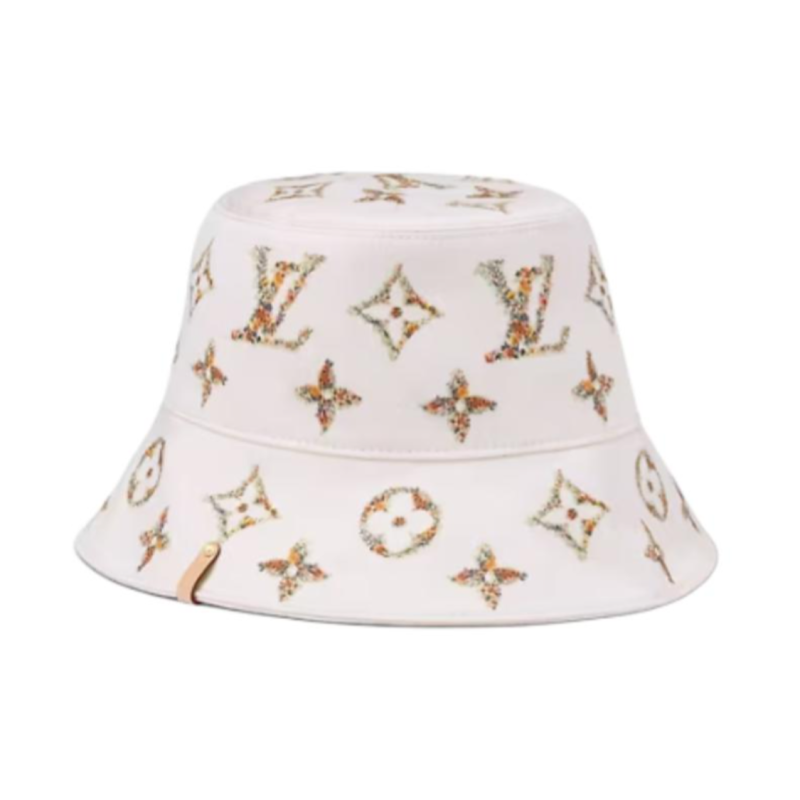 LOUIS VUITTON 24