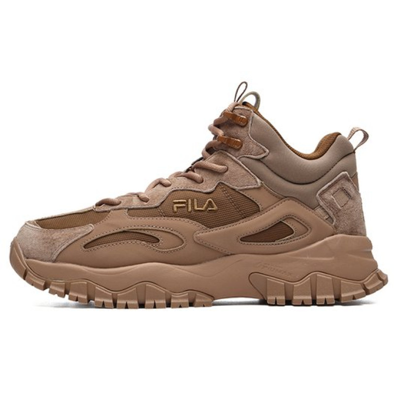 FILA Tracer
