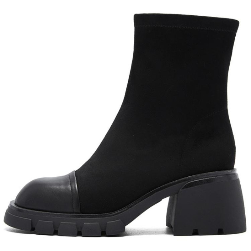 NINE WEST