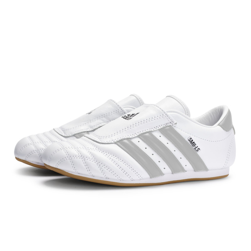 adidas originals Taekwondo 811