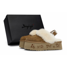 UGG 811 EVA