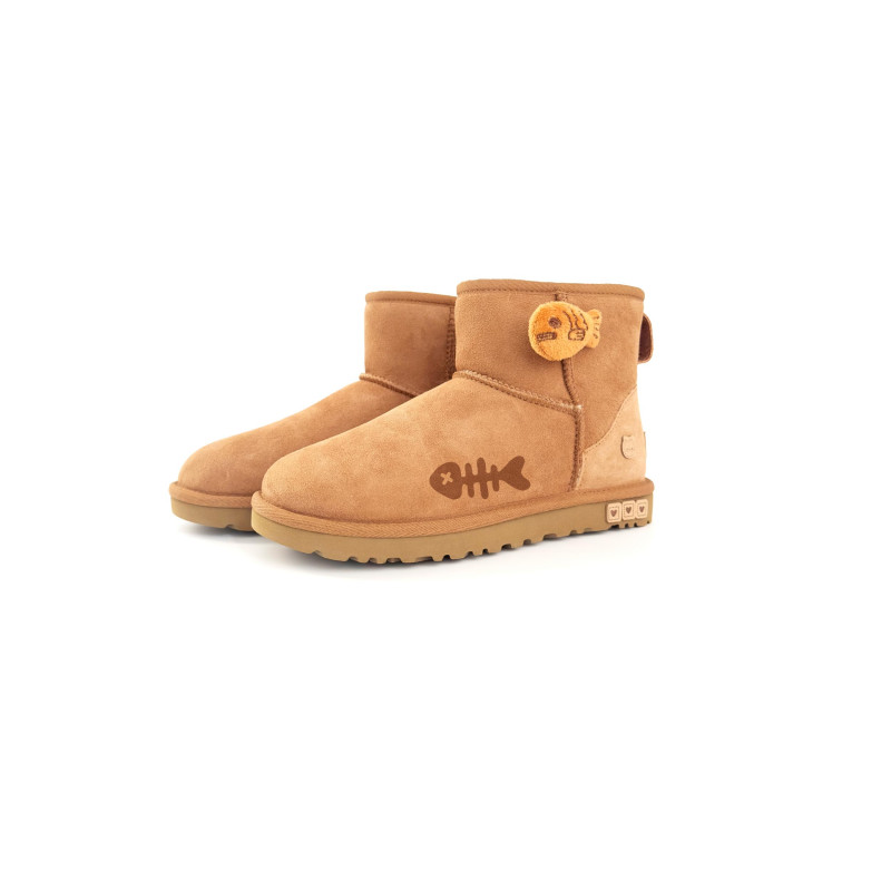 UGG CLASSIC MINI
