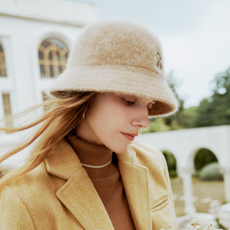 ELLE