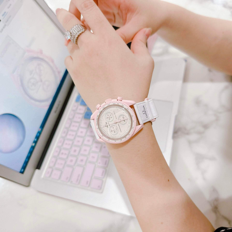 SWATCH 42mm SO33P100