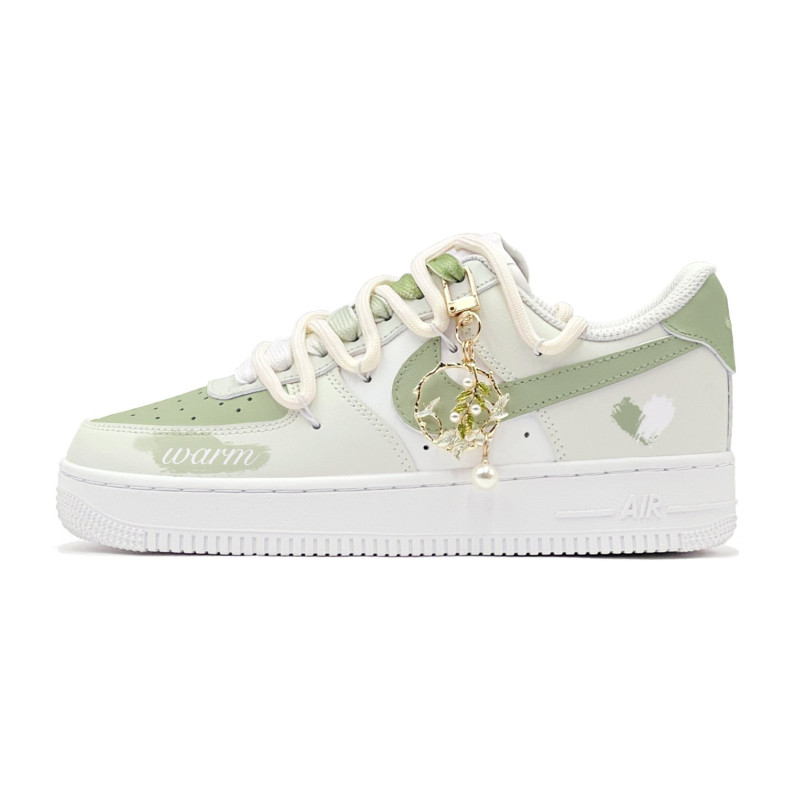 Nike Air Force 1 Low