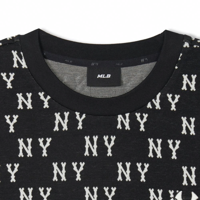 MLB T