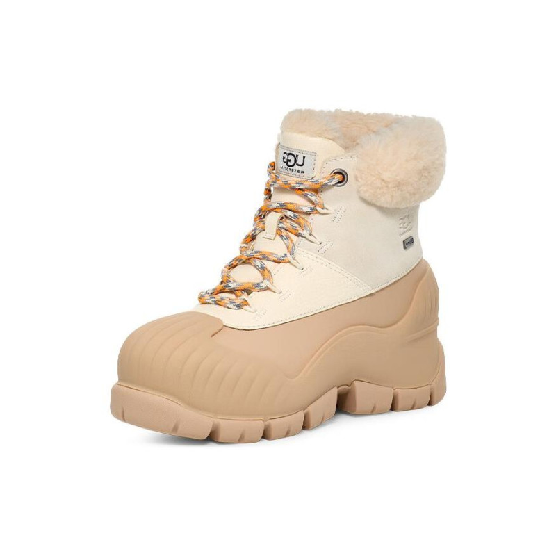 UGG