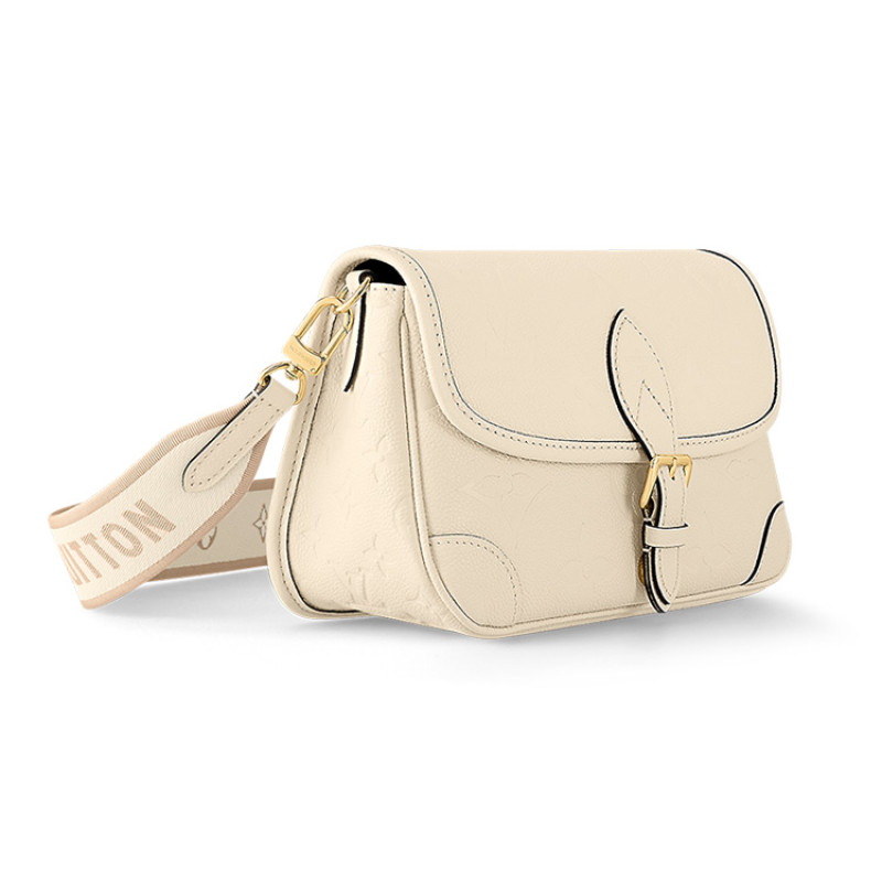 LOUIS VUITTON Diane