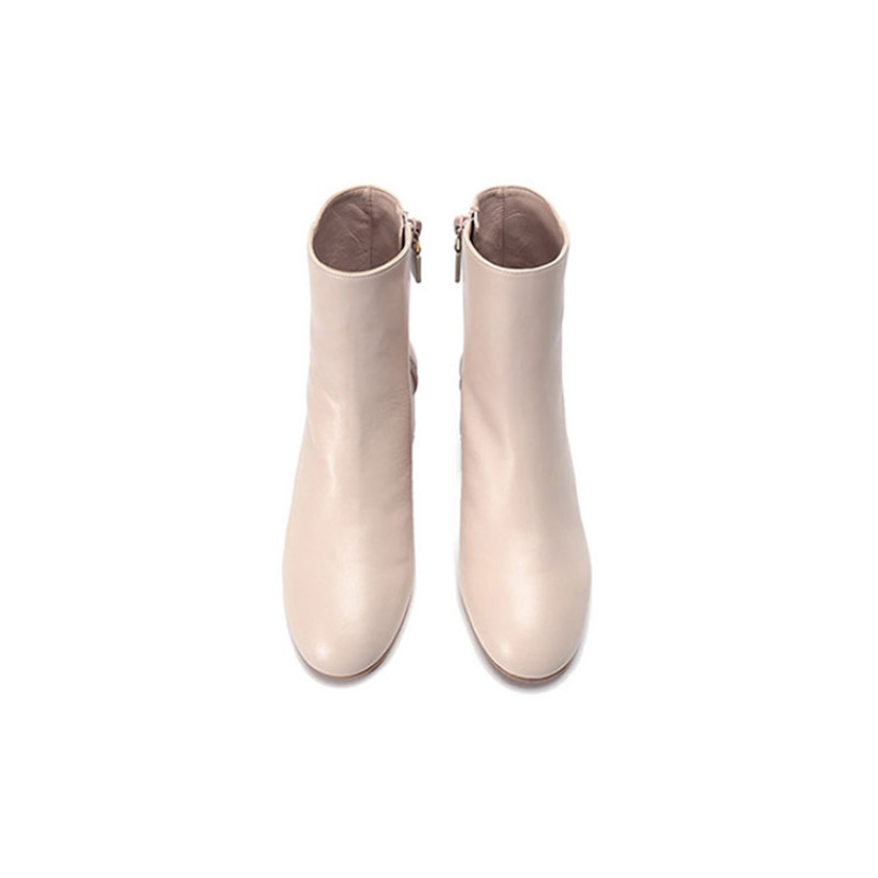 Stuart Weitzman