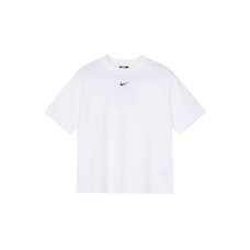 Nike Sportswear Essentlals logoT