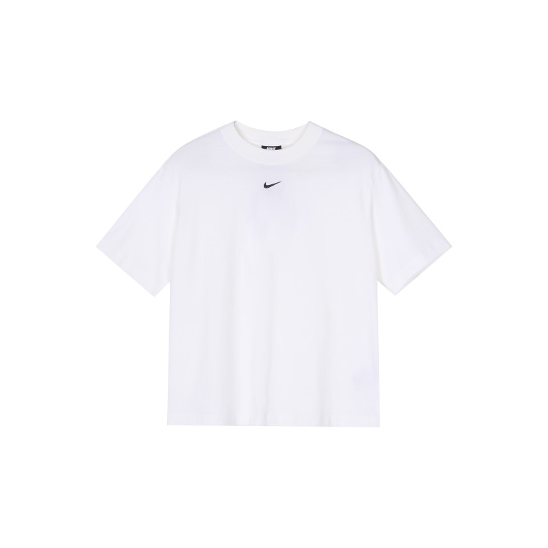Nike Sportswear Essentlals logoT