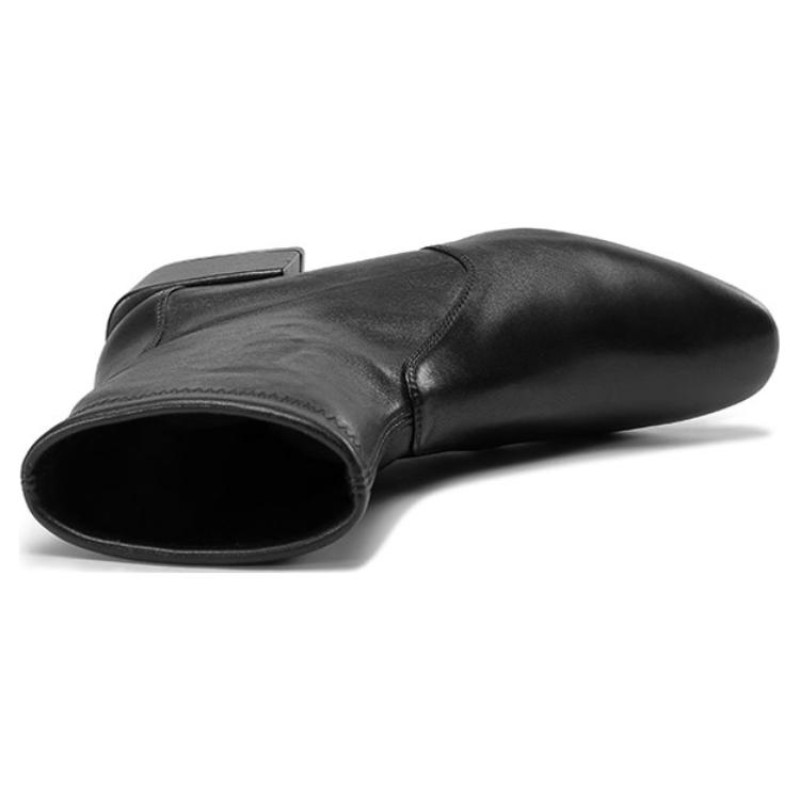 stuart weitzman