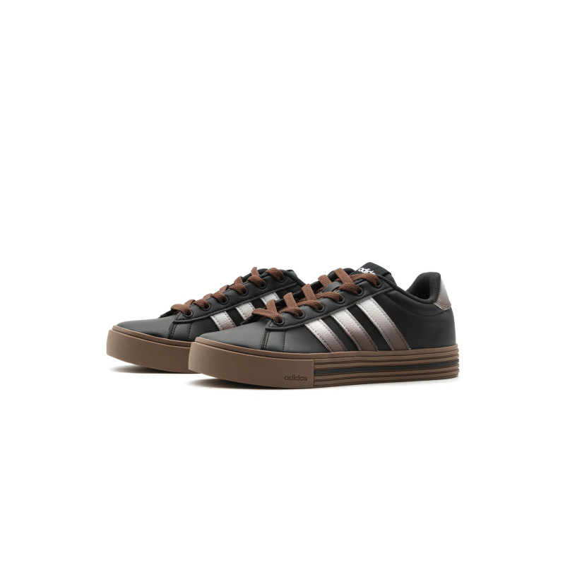 adidas Daily 4.0