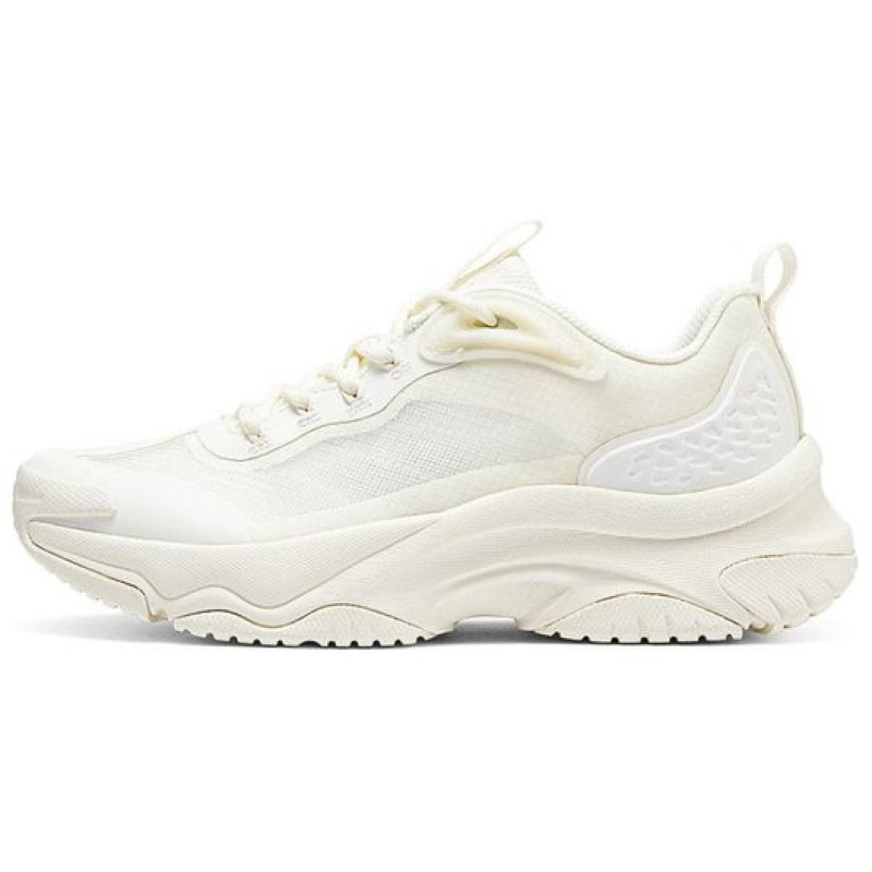 Skechers Street