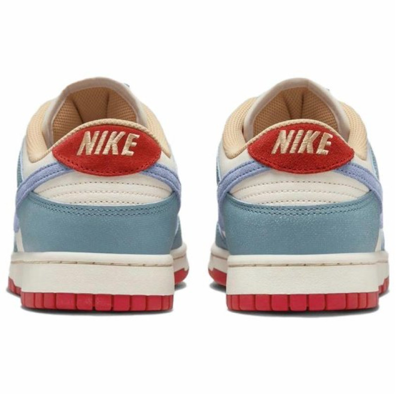 Nike Dunk LOW PRM