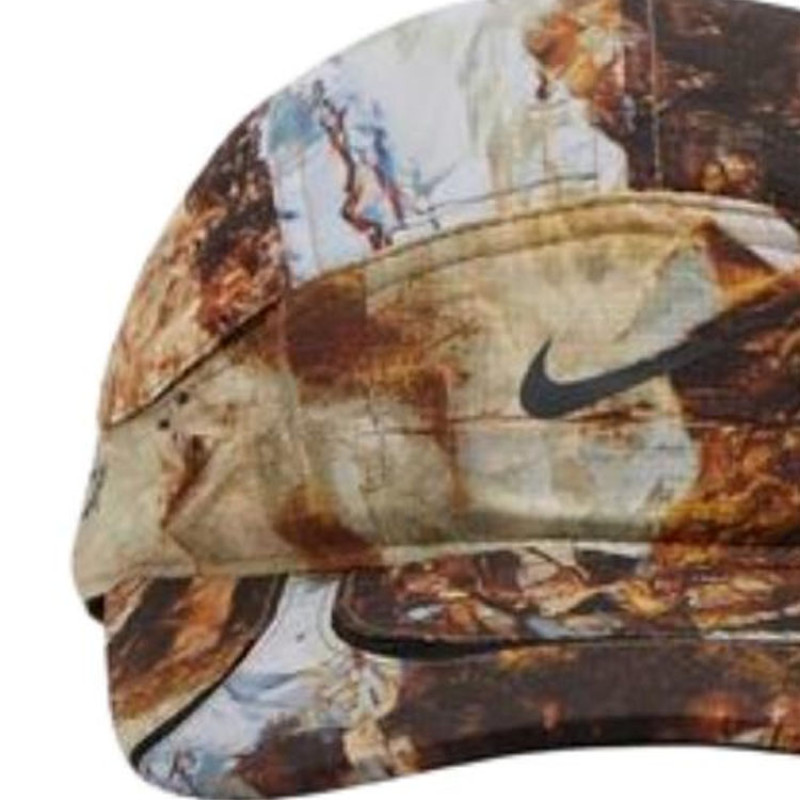 Nike -