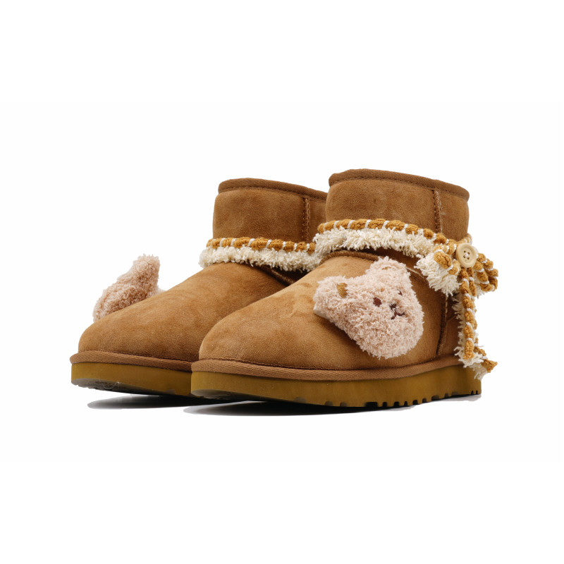 UGG CLASSIC MINI