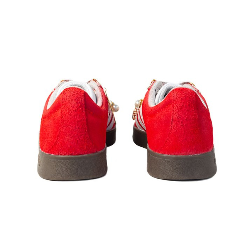 adidas NEO