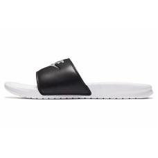 Nike Benassi