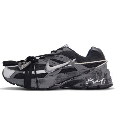 Nike Initiator