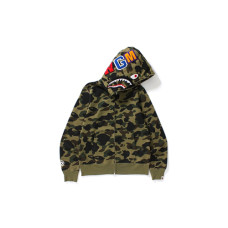 A BATHING APE