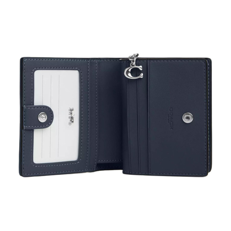 COACH Snap Wallet 11 Logo