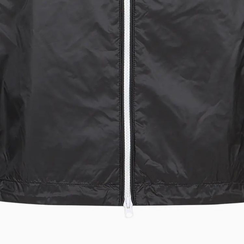 EMPORIO ARMANI EA7 SS24 Logo