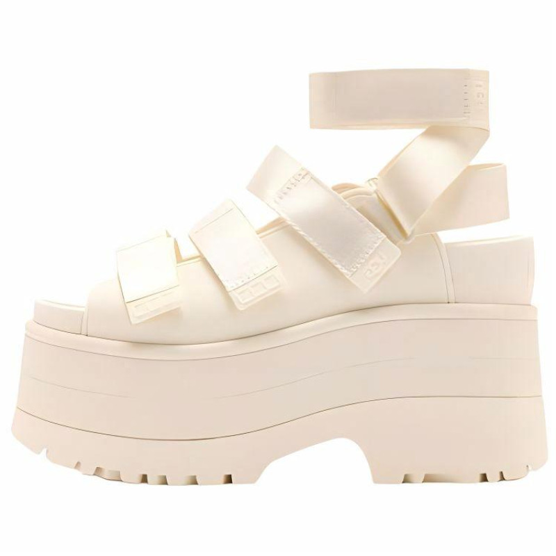 UGG Goldenrise 7.5cm