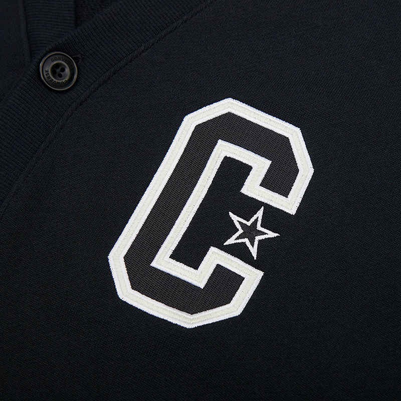 Converse V