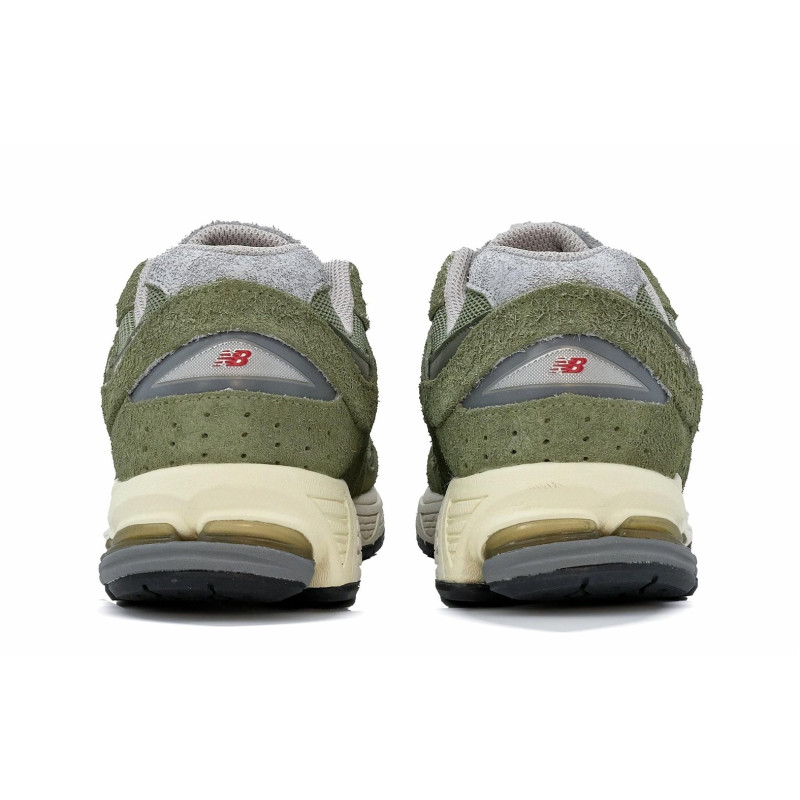 New Balance NB 2002R