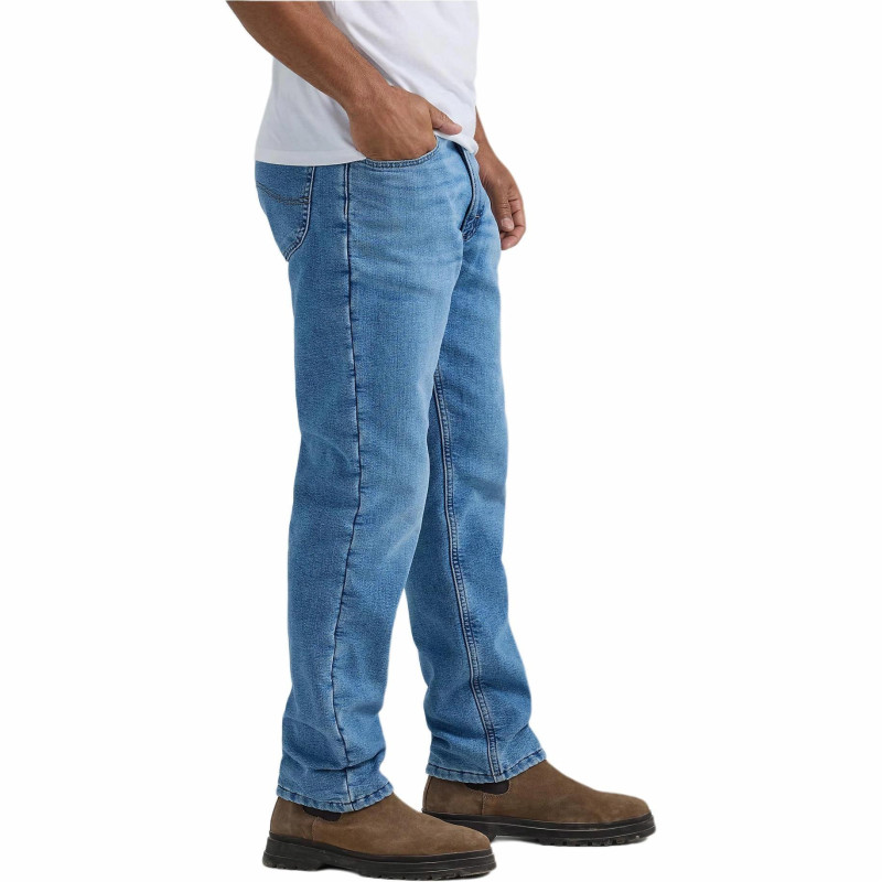 Lee